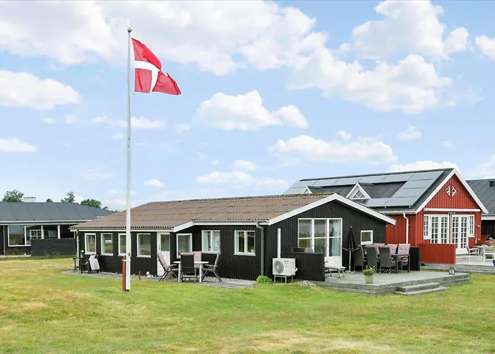 40314-juelsminde-asbo-14 Semesterbostad *